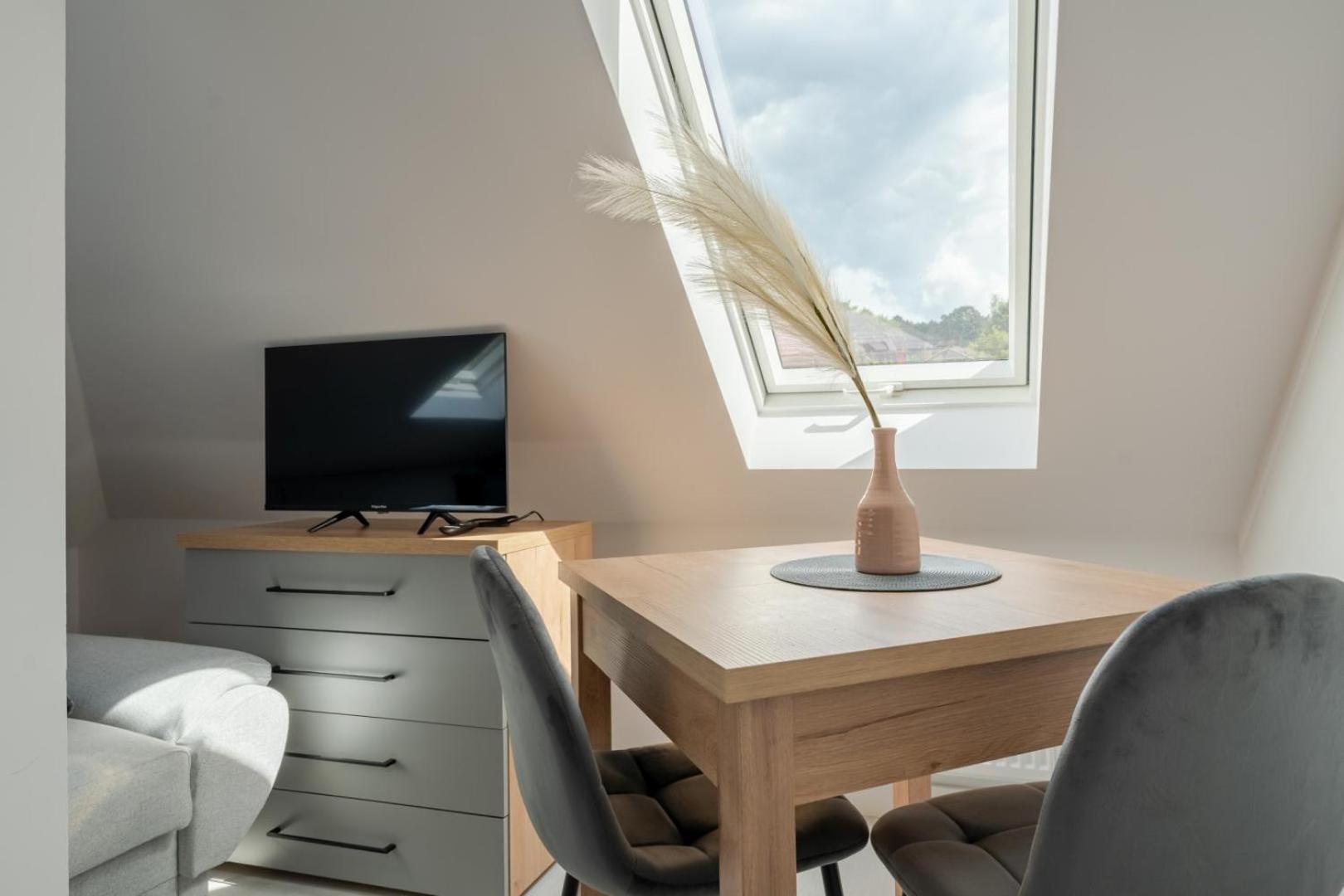 Apartamenty Ok'S - Blisko Centrum W Pelni Wyposazone - By Spaceapart Jelenia Gora Dış mekan fotoğraf