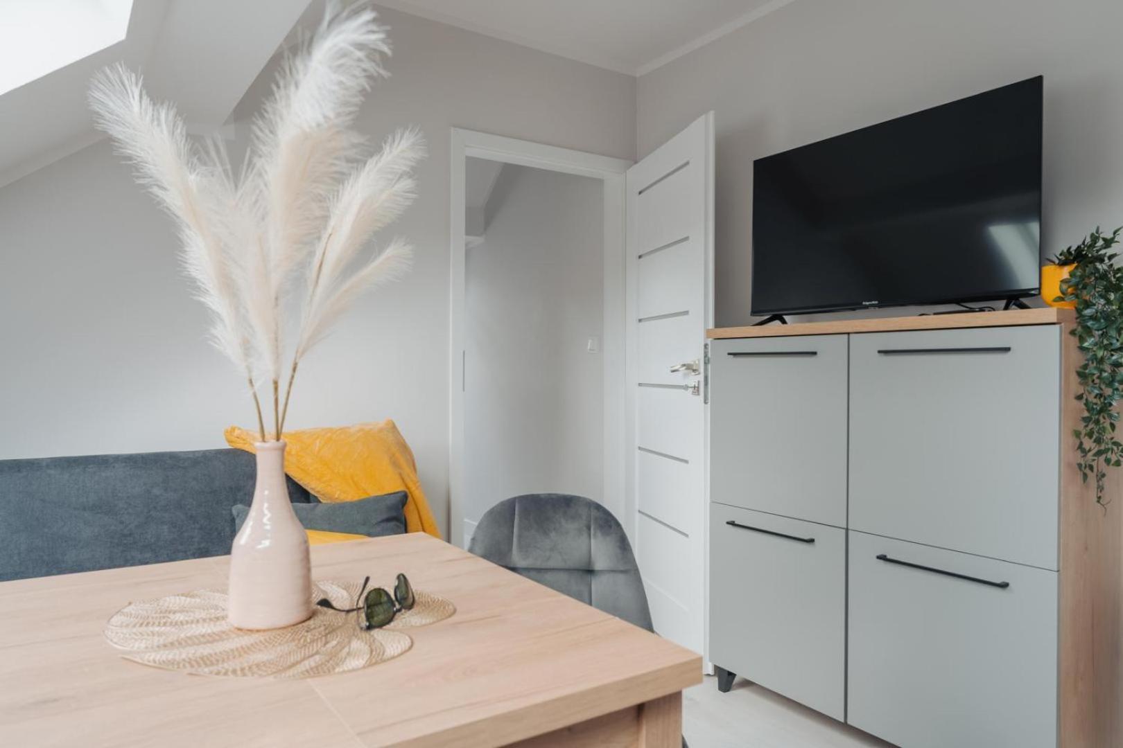 Apartamenty Ok'S - Blisko Centrum W Pelni Wyposazone - By Spaceapart Jelenia Gora Dış mekan fotoğraf