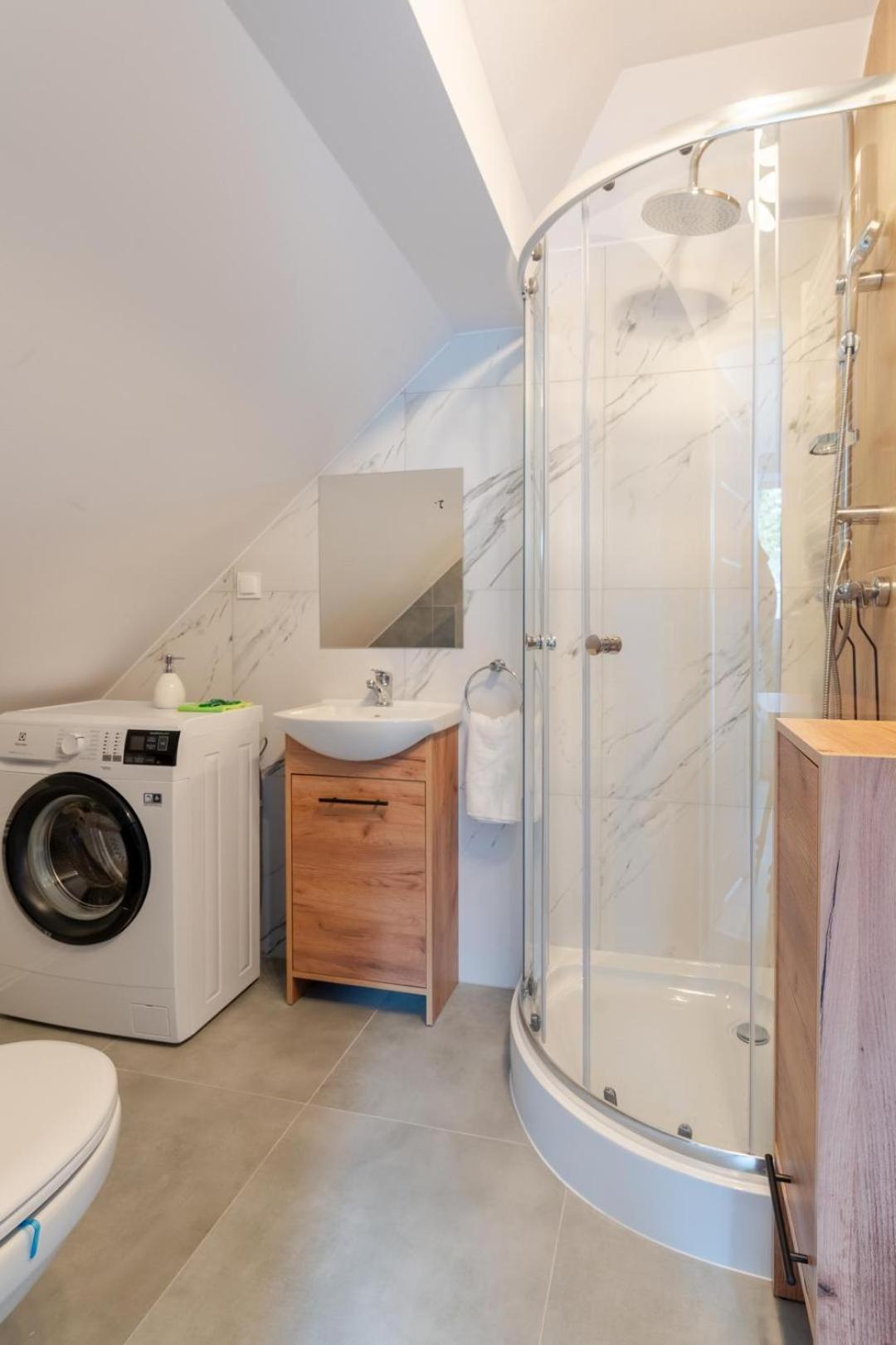 Apartamenty Ok'S - Blisko Centrum W Pelni Wyposazone - By Spaceapart Jelenia Gora Dış mekan fotoğraf