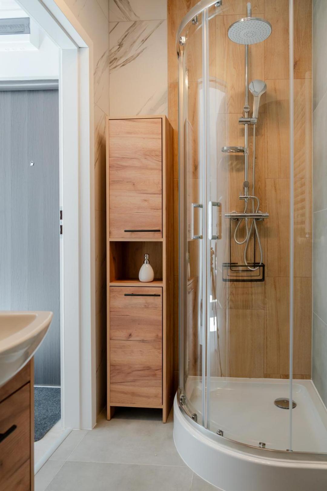 Apartamenty Ok'S - Blisko Centrum W Pelni Wyposazone - By Spaceapart Jelenia Gora Dış mekan fotoğraf