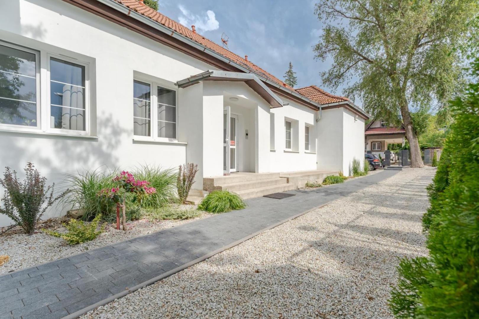 Apartamenty Ok'S - Blisko Centrum W Pelni Wyposazone - By Spaceapart Jelenia Gora Dış mekan fotoğraf